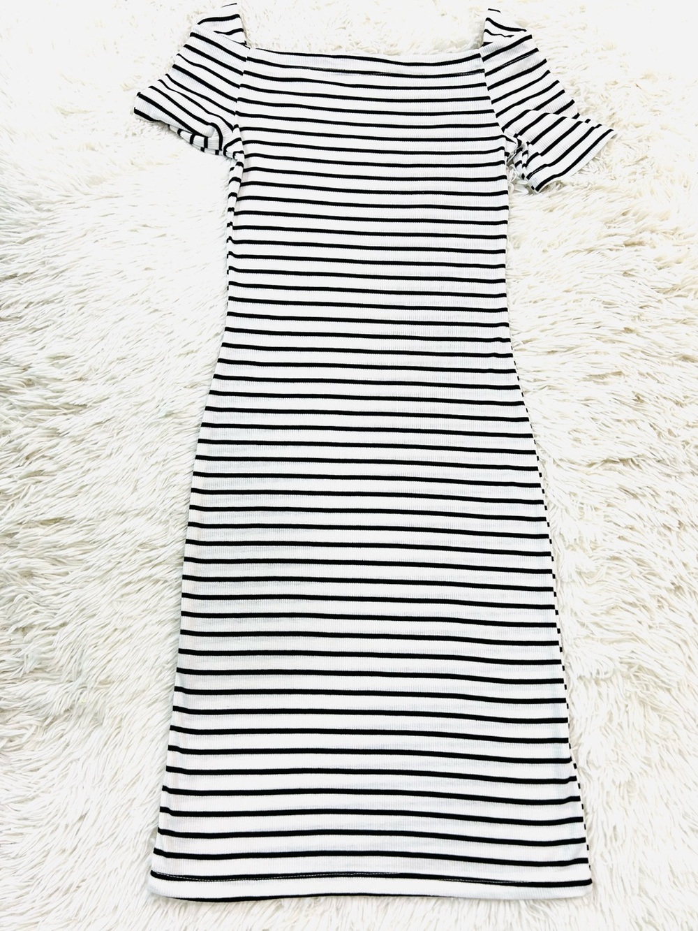 Jasmine Black and White Striped Midi Off-Shoulder Dress  Women - Size S